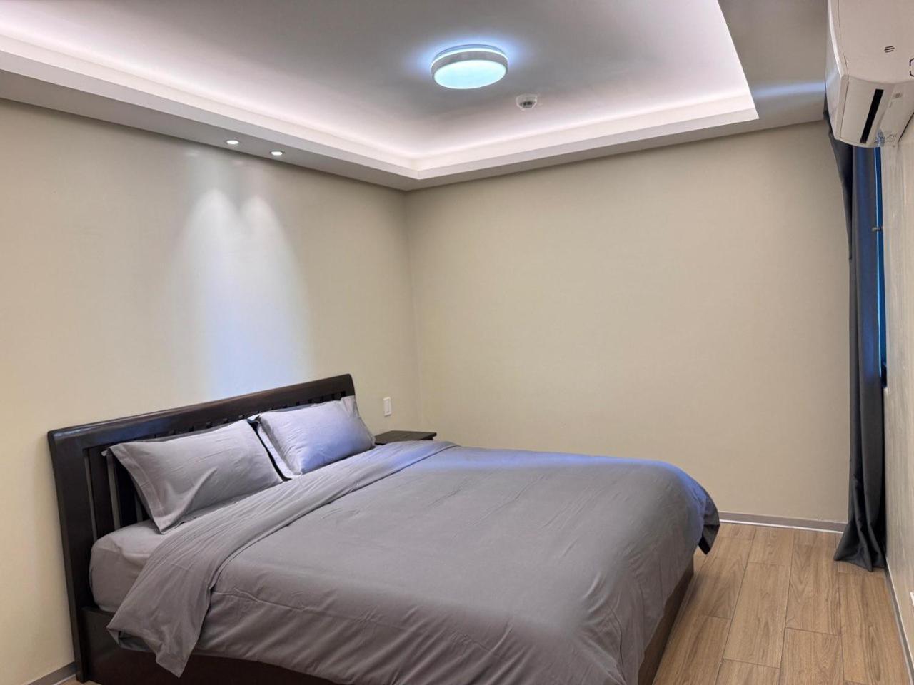 Paranaque City L Condotel חדר תמונה