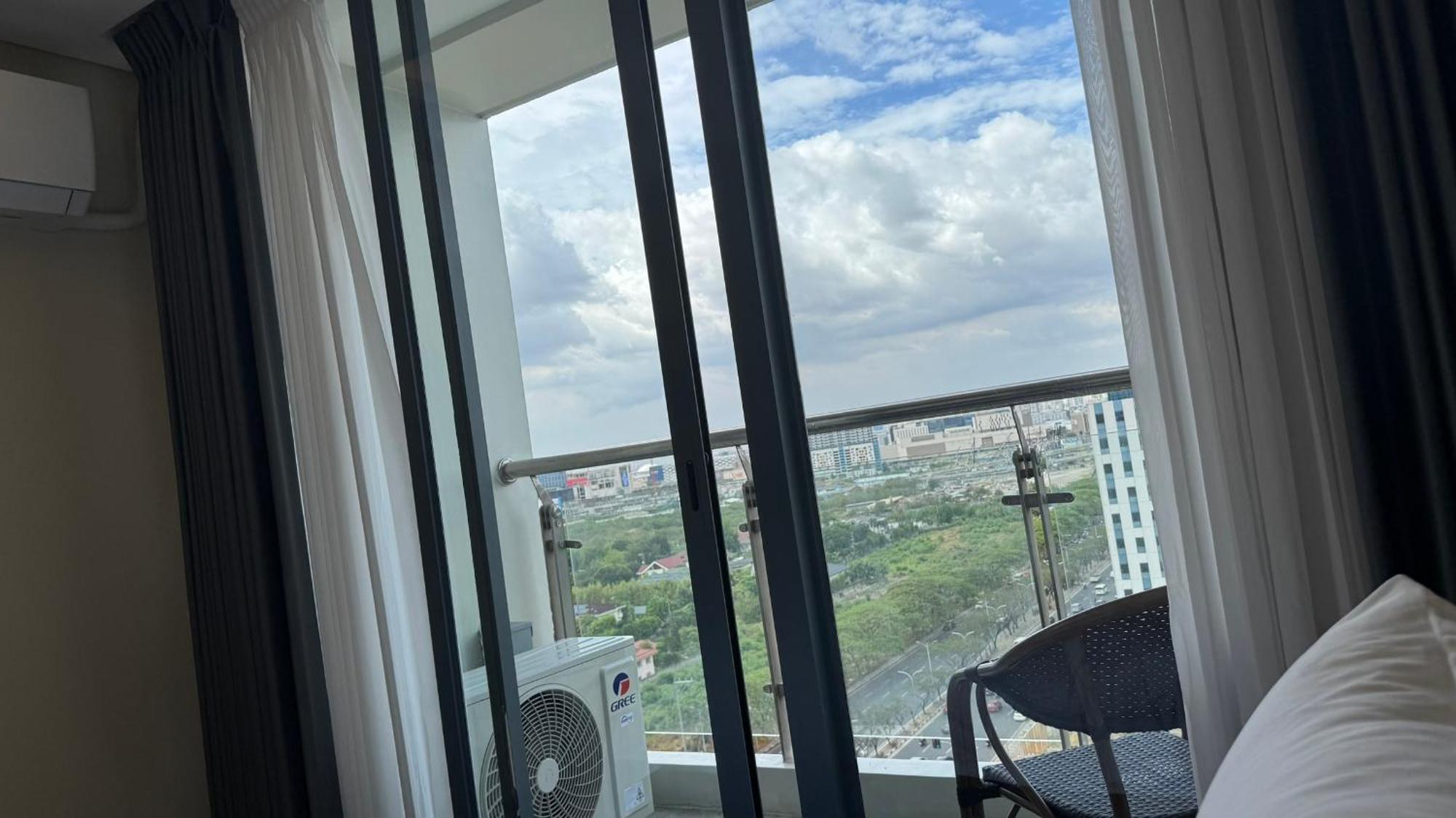 Paranaque City L Condotel מראה חיצוני תמונה